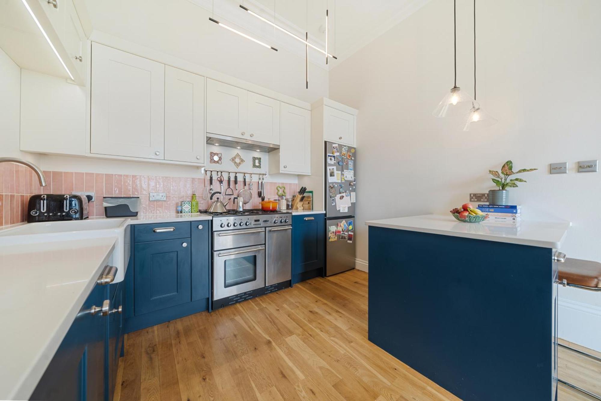 Spacious & Luxurious 2-bedroom Edwardian Apartamento Londres